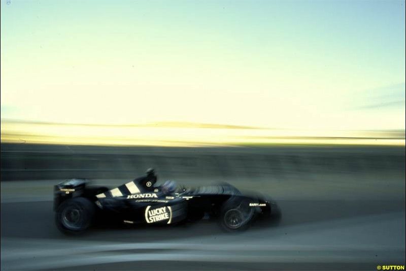 Anthony Davidson, BAR. F1 testing at Valencia, Spain. January 29th 2004.