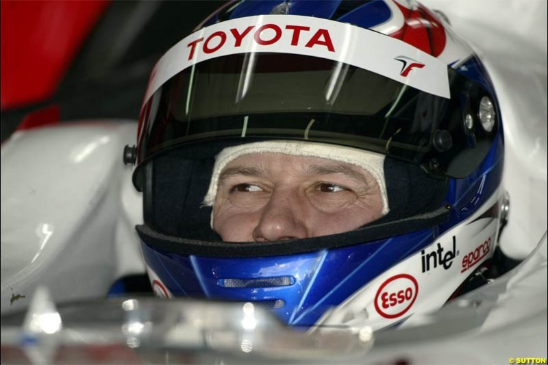 F1 Testing at Valencia, Spain. January 27th 2004. Olivier Panis, Toyota.