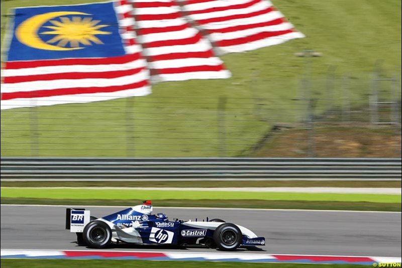 Juan Pablo Montoya, Williams. Saturday practice for the Malaysian Grand Prix. Sepang, Kuala Lumpur, Malaysia. March 20th 2004.