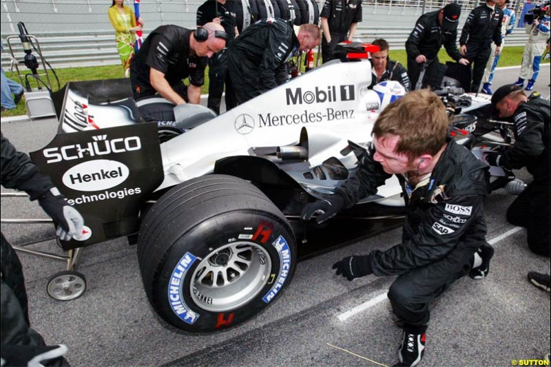 McLaren prepare for the race. The Malaysian Grand Prix. Sepang, Kuala Lumpur, Malaysia. March 21st 2004.