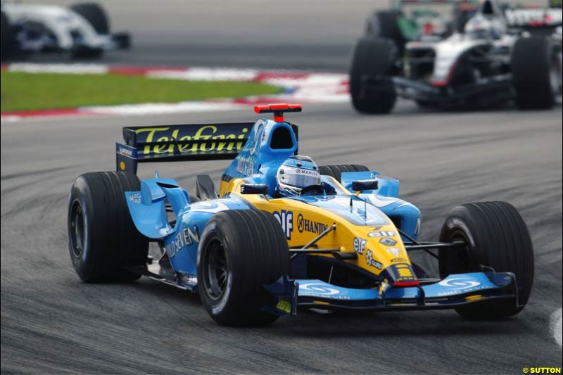Jarno Trulli, Renault. The Malaysian Grand Prix. Sepang, Kuala Lumpur, Malaysia. March 21st 2004.