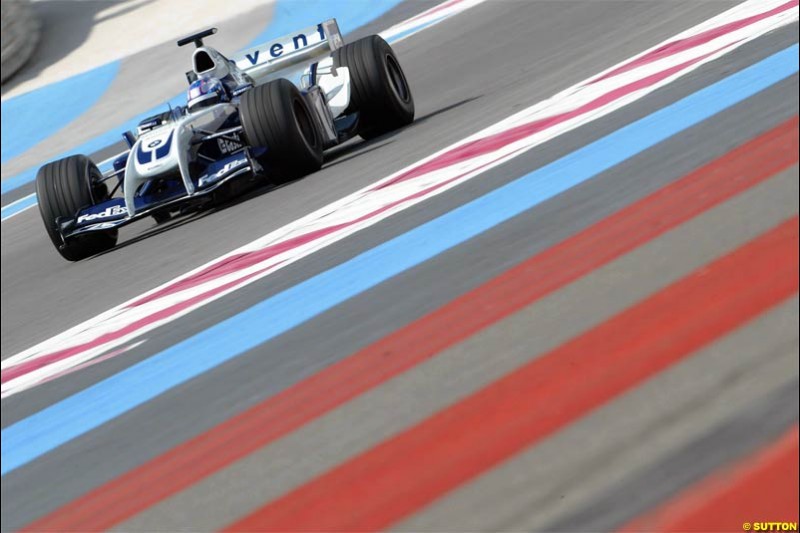 Current IRL Champion Scott Dixon participates in his first Formula One test, driving the Williams BMW FW26 at Paul Ricard, France. March 26th, 2004.
