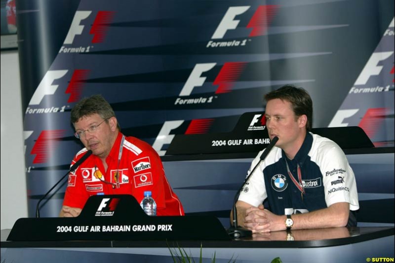 Ross Brawn, Ferrari, and Sam Michael, Williams, at the FIA press conference. Bahrain Grand Prix, Bahrain International Circuit. April 1st, 2004.
