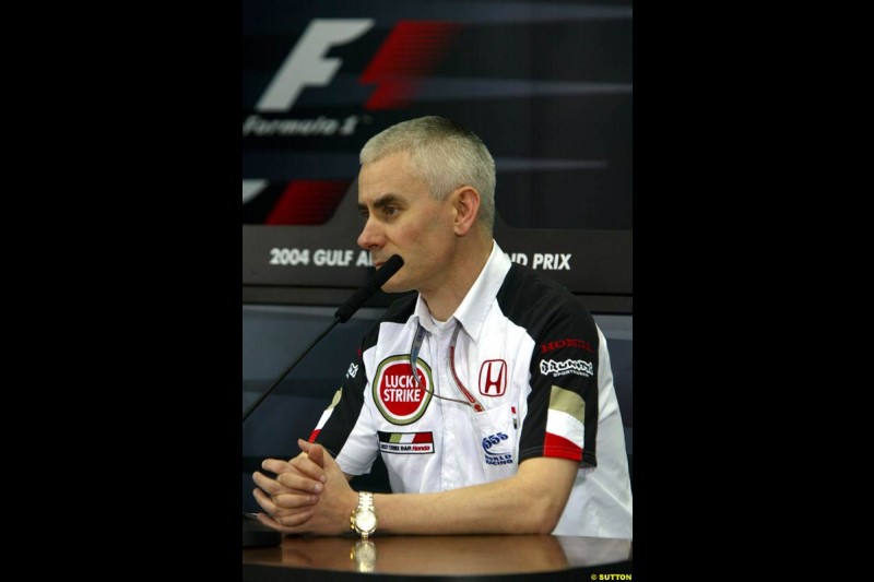 Geoff Willis, BAR, at the FIA press conference. Bahrain Grand Prix, Bahrain International Circuit. April 1st, 2004.