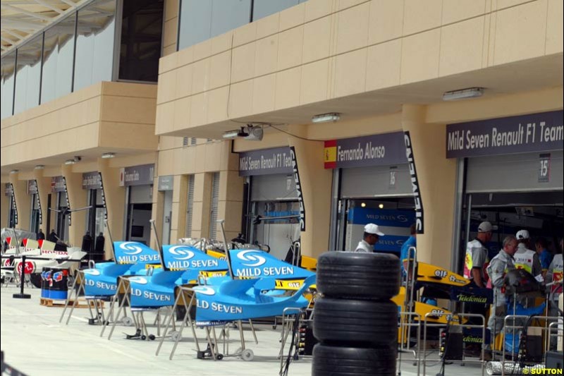 Bahrain Grand Prix, Bahrain International Circuit. April 1st, 2004.