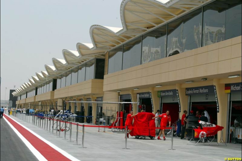  Bahrain Grand Prix, Bahrain International Circuit. April 1st, 2004.