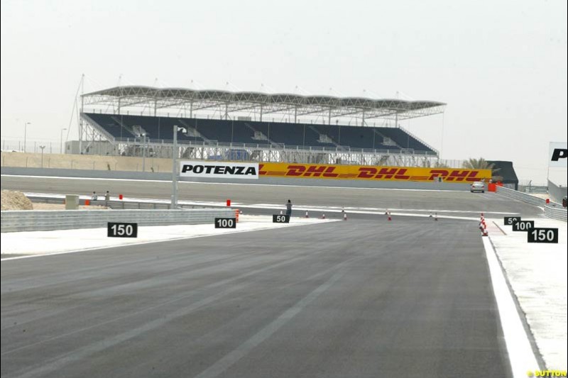 Bahrain Grand Prix, Bahrain International Circuit. April 1st, 2004.