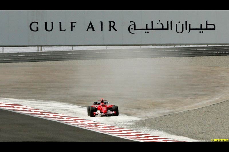 Saturday qualifying for the Bahrain Grand Prix. Bahrain International Circuit, April 3rd 2004.