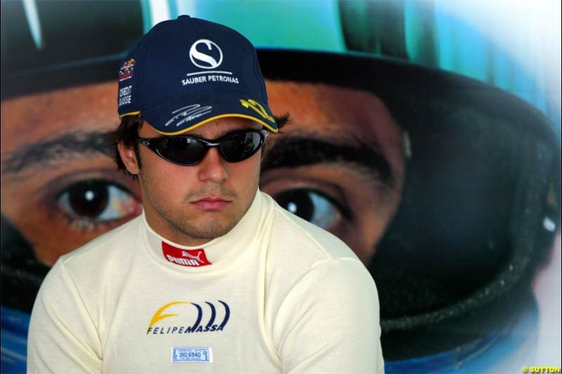 Felipe Massa, Sauber. Saturday practice for the Bahrain Grand Prix. Bahrain International Circuit, April 3rd 2004.