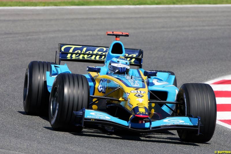 Jarno Trulli, Renault, Spanish GP, Friday May 7th, 2004.