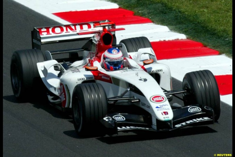 Jenson Button, BAR-Honda, Spanish GP, Friday May 7th, 2004.
