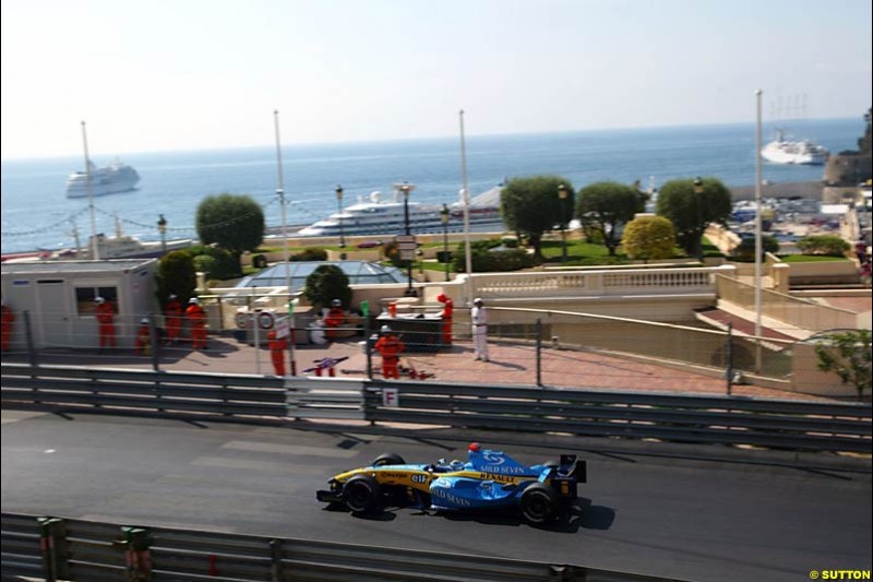 Jarno Trulli, Renault,  Monaco GP, Saturday May 22nd, 2004.