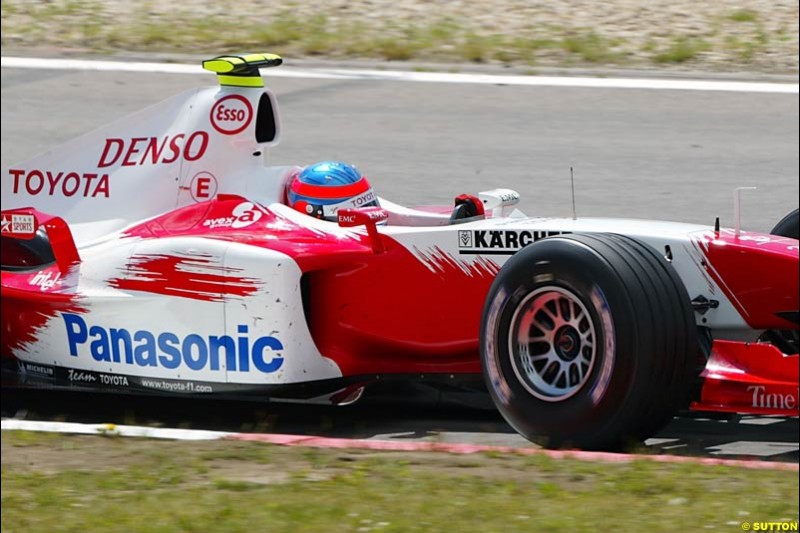 Ricardo Zonta, Toyota,  European GP, Friday May 28th, 2004.