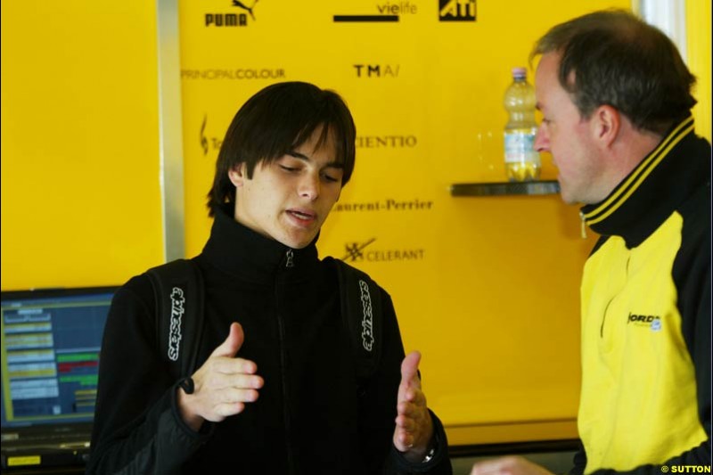 Nelson Piquet Jr. (BRA) visits the Jordan team. Formula One World Championship, Rd 7, European Grand Prix, Nurburgring, Germany, Practice, 28 May 2004.