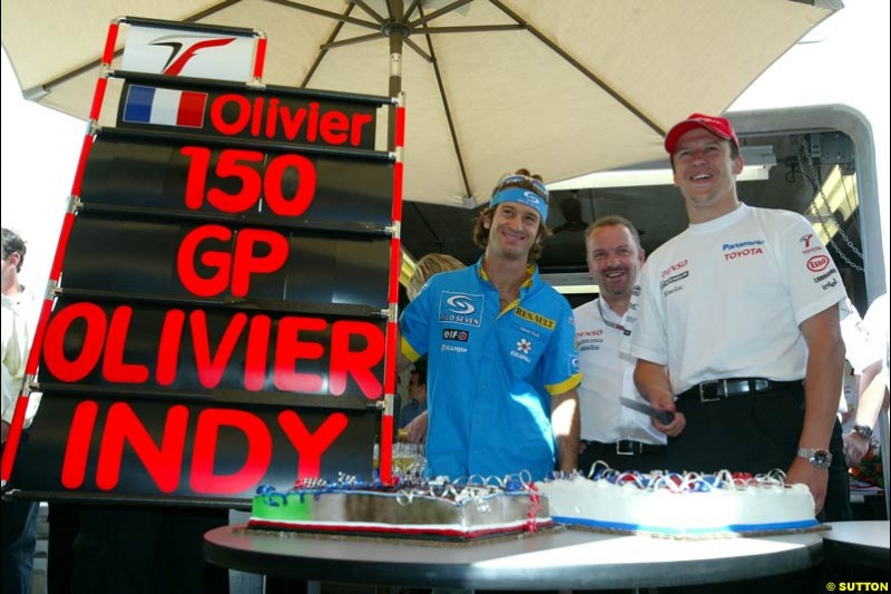Jarno Trulli, Mike Gascoyne, and Olivier Panis; United States GP, Saturday June 19th, 2004.