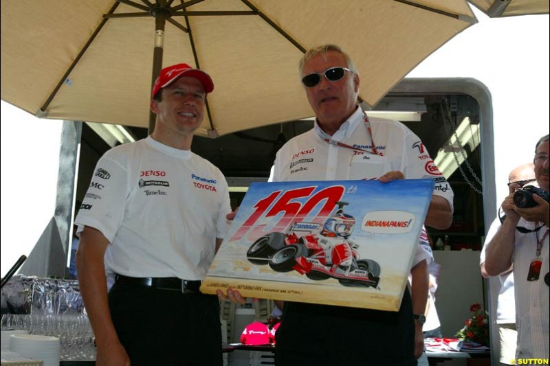 Olivier Panis  and   Ove Andersson,  United States GP, Saturday June 19th, 2004.