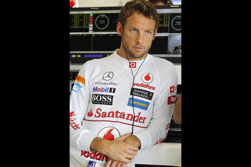 Jenson Button, McLaren,  Practice, Formula One World Championship, Round 15, Japanese Grand Prix, Suzuka Circuit, Mie Prefecture, Japan. Friday 5 October 2012. 