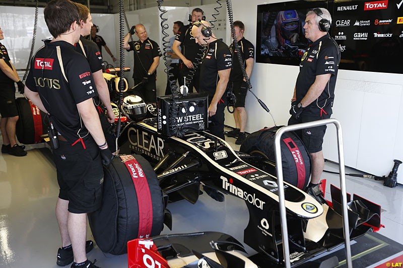 Kimi Raikkonen, Lotus E20,  Practice, Formula One World Championship, Round 15, Japanese Grand Prix, Suzuka Circuit, Mie Prefecture, Japan. Friday 5 October 2012. 