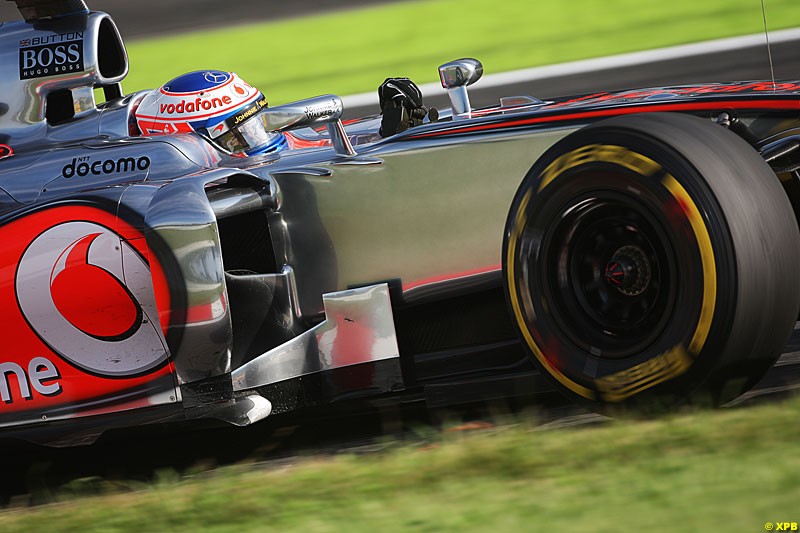 Jenson Button, McLaren MP4-27, Practice, Formula One World Championship, Round 15, Japanese Grand Prix, Suzuka Circuit, Mie Prefecture, Japan. Friday 5 October 2012. 