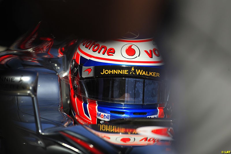 Jenson Button, McLaren, Practice, Formula One World Championship, Round 15, Japanese Grand Prix, Suzuka Circuit, Mie Prefecture, Japan. Friday 5 October 2012.
