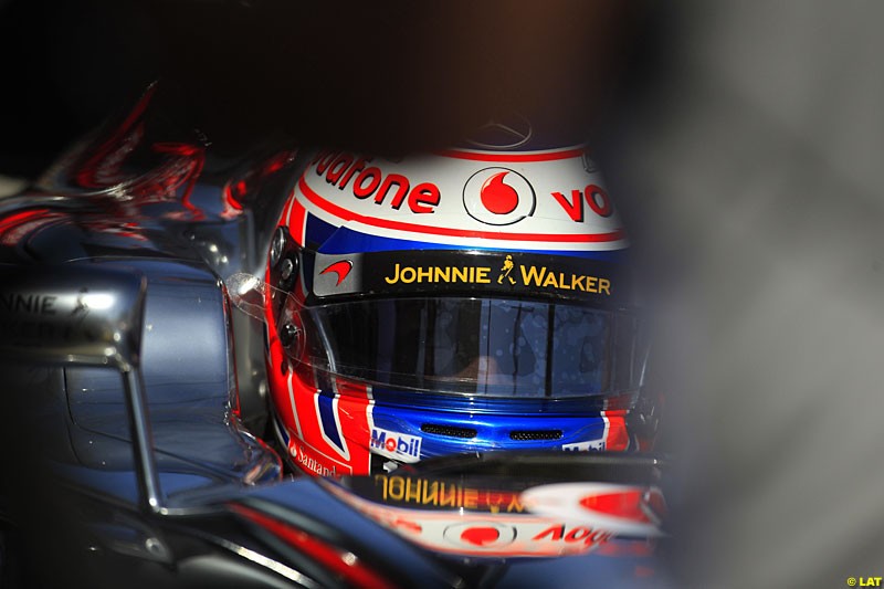 Jenson Button, McLaren,  Practice, Formula One World Championship, Round 15, Japanese Grand Prix, Suzuka Circuit, Mie Prefecture, Japan. Friday 5 October 2012. 