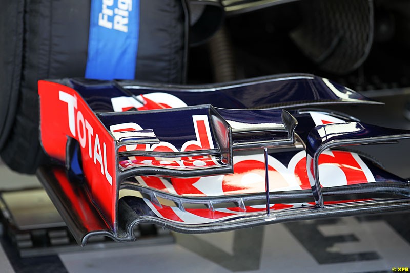 The front wing of Sebastian Vettel, Red Bull RB8, Practice, Formula One World Championship, Round 15, Japanese Grand Prix, Suzuka Circuit, Mie Prefecture, Japan. Friday 5 October 2012. 