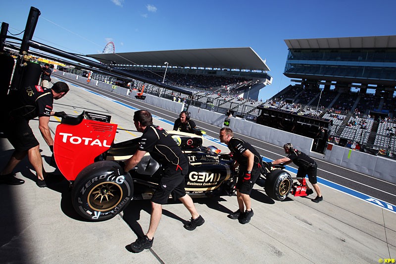 Kimi Raikkonen, Lotus E20, Practice, Formula One World Championship, Round 15, Japanese Grand Prix, Suzuka Circuit, Mie Prefecture, Japan. Friday 5 October 2012.