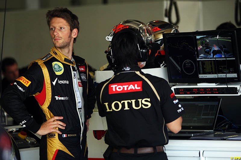 Romain Grosjean, Lotus F1 Team, Practice, Formula One World Championship, Round 15, Japanese Grand Prix, Suzuka Circuit, Mie Prefecture, Japan. Friday 5 October 2012.