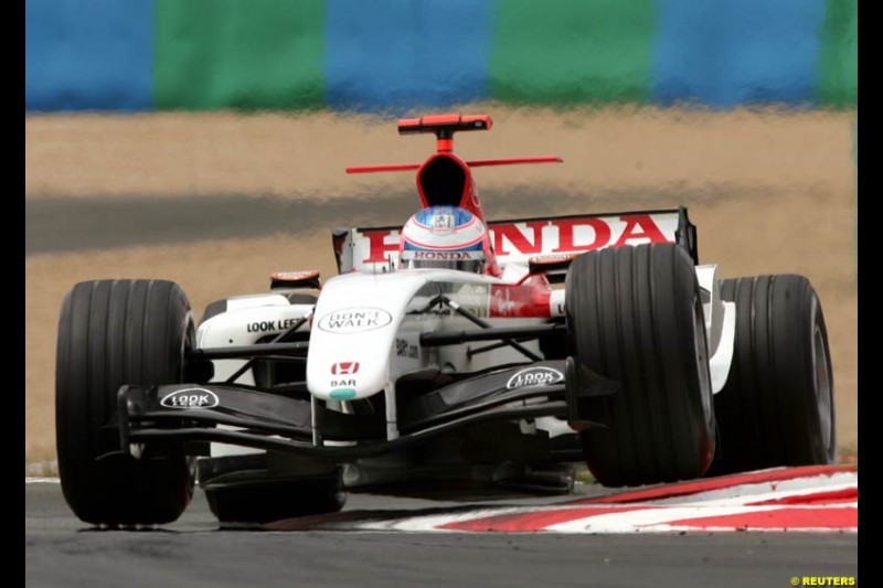  Saturday practice and qualifying for the French Grand Prix. Magny Cours, France. July 3rd 2004.