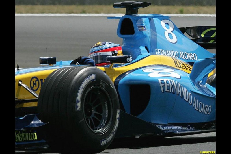 Saturday practice and qualifying for the French Grand Prix. Magny Cours, France. July 3rd 2004.