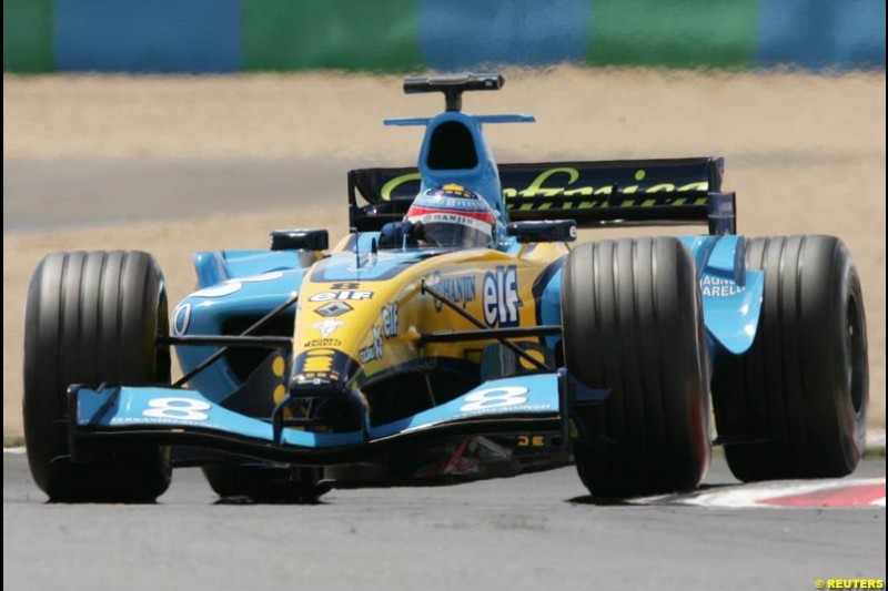 Saturday practice and qualifying for the French Grand Prix. Magny Cours, France. July 3rd 2004.