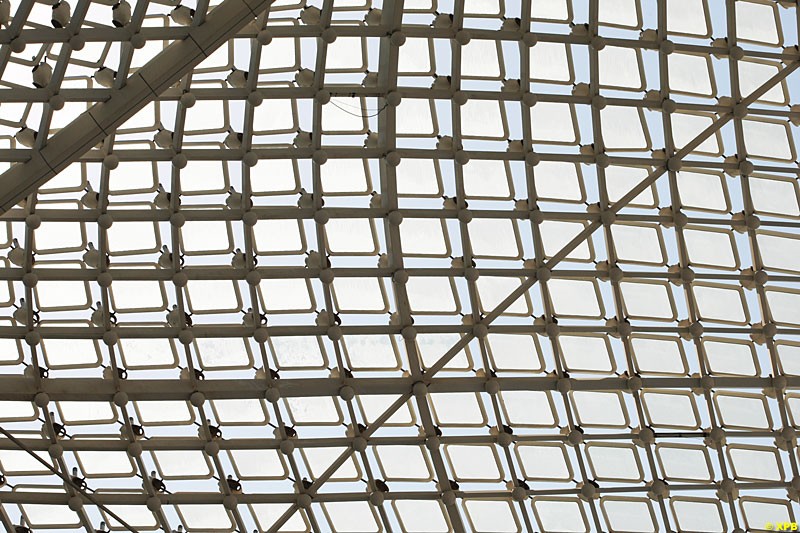 The Yas Viceroy Abu Dhabi Hotel, Formula One World Championship, Round 18, Abu Dhabi Grand Prix, Yas Marina Circuit, United Arab Emirates. Thursday 1 November 2012.