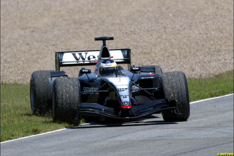 Pedro de la Rosa, McLaren-Mercedes,  Jerez testing, Thursday July 15th, 2004.