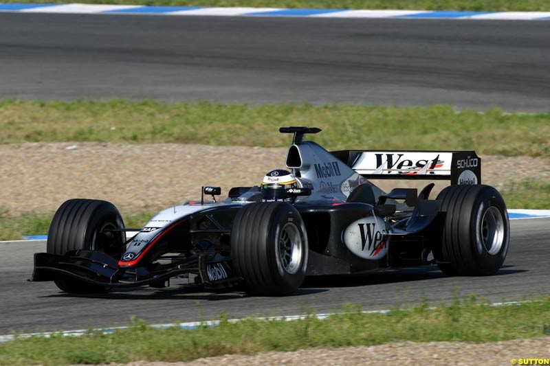 Pedro de la Rosa, McLaren-Mercedes, Jerez testing, Thursday July 15th, 2004.
