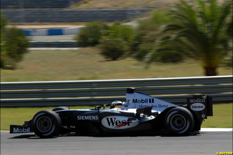 Pedro de la Rosa, McLaren-Mercedes, Jerez Testing, Wednesday July 14th, 2004.
