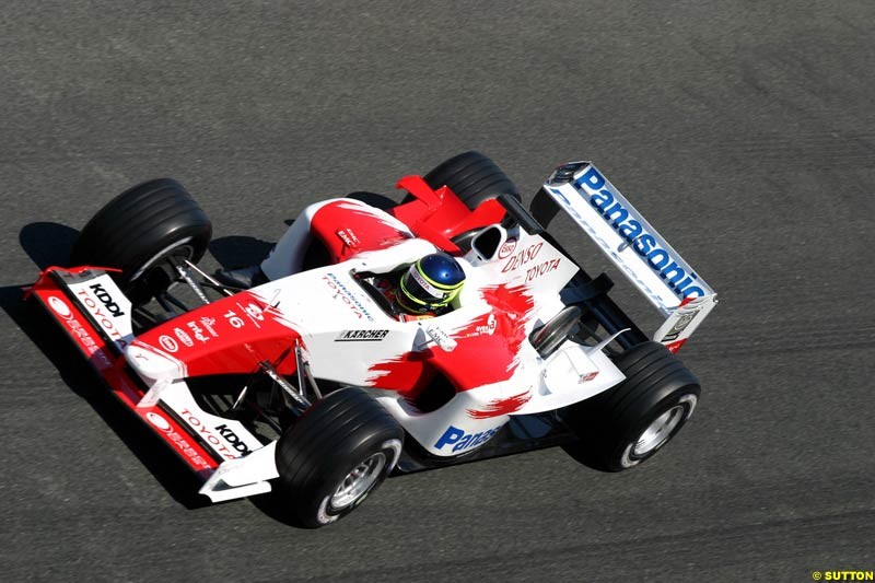 Cristiano da Matta, Toyota, Jerez testing, Tuesday July 13th, 2004.
