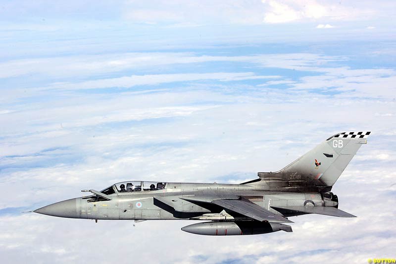 Tornado, Jordan Meet the Royal Air Force, VC10 Air-to-Air Refuelling, RAF Brize Norton, England. 24 August 2004.