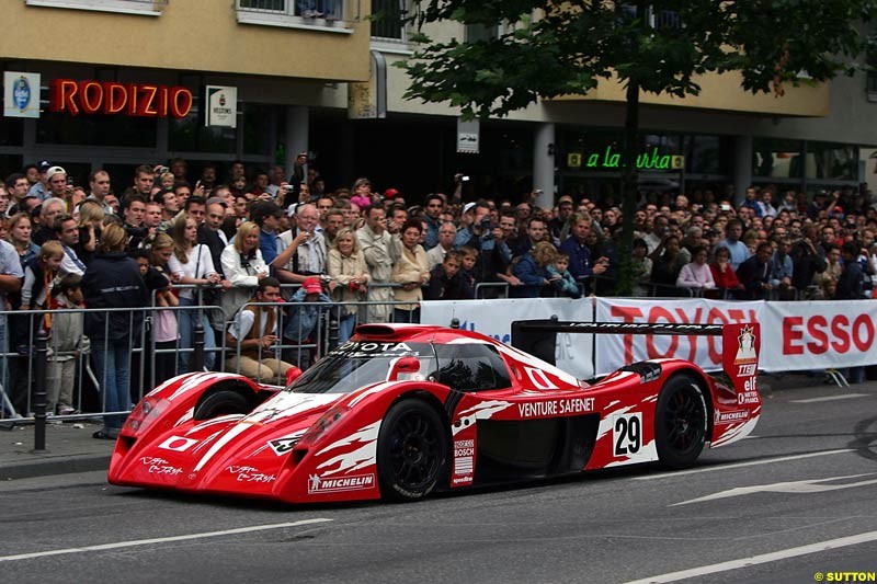 Allan McNish, Toyota GT-One, Toyota City Grand Prix, Cologne, Germany; August 22nd, 2004.