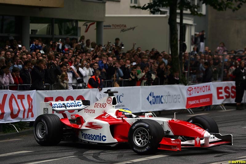 Ricardo Zonta, Toyota, Toyota City Grand Prix, Cologne, Germany; August 22nd, 2004.