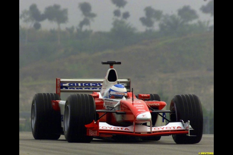 2002 Malaysian Grand Prix - Qualifying. Sepang, Malaysia, 16th March 2002.