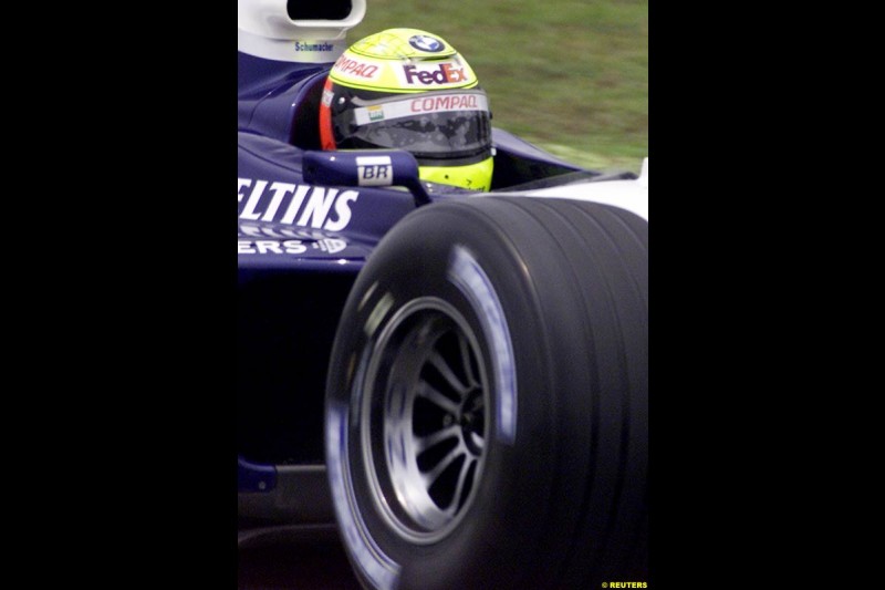 2002 Malaysian Grand Prix - Qualifying. Sepang, Malaysia, 16th March 2002.