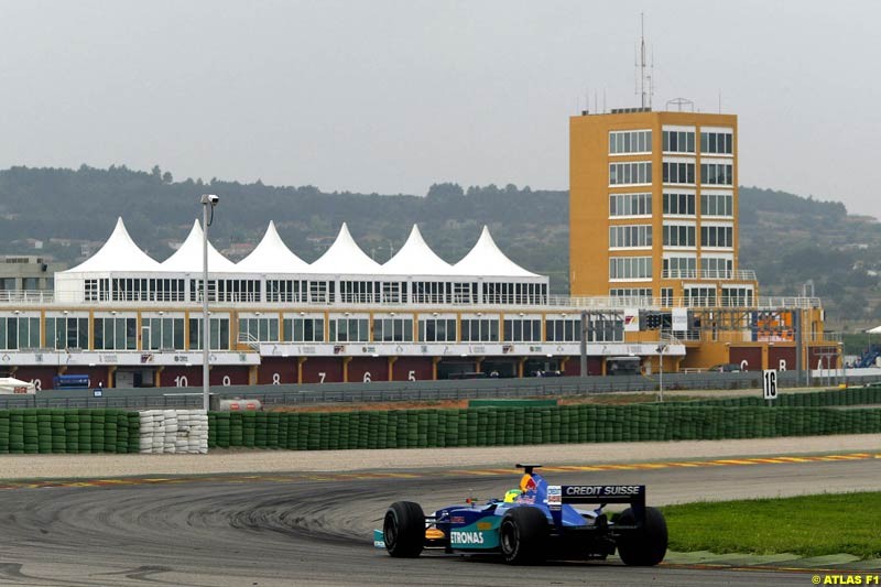 Felipe Massa, Sauber, 2002 Formula One Testing, Valencia, Spain. 30th April 2002. 
