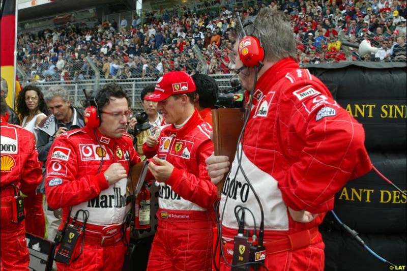 2002 Spanish Grand Prix, Barcelona, Spain. Sunday race. 28th April 2002.