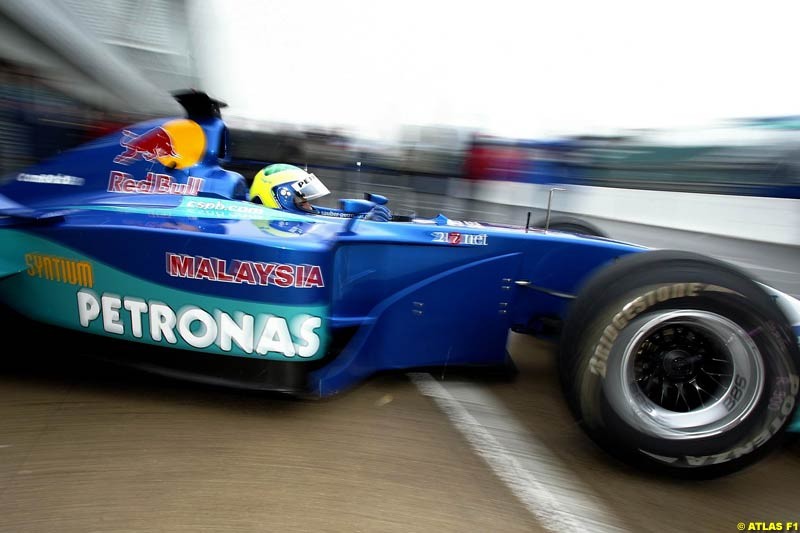 Felipe Massa, Sauber, 2002 Formula One Testing, Silverstone, England. 29th May 2002.