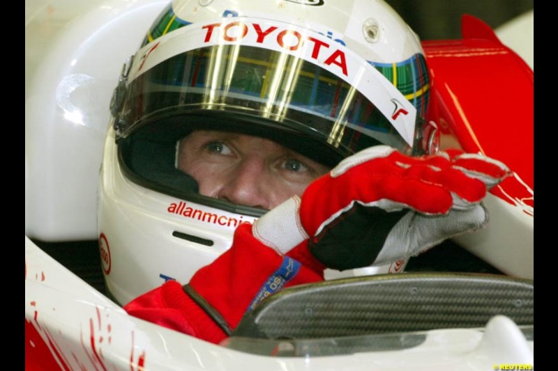 2002 Austrian Grand Prix - Friday free practice. A1 Ring, Austria. 10th May 2002. Allan McNish, Toyota