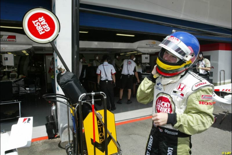 2002 Austrian Grand Prix - Friday free practice. A1 Ring, Austria. 10th May 2002. Jacques Villeneuve, BAR