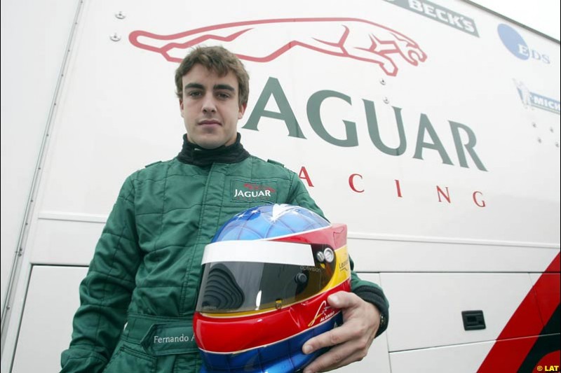 Renault test driver Fernando Alonso tries the Jaguar R3. 2002 Formula One Testing, Silverstone, England. 30th May 2002.