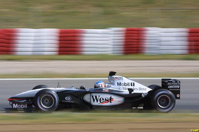 Alex Wurz, McLaren. Formula One Testing, Barcelona, Spain, 2June 8 2002.