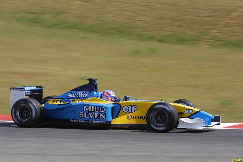 Jenson Button, Renault. Formula One Testing, Barcelona, Spain, 27 June 2002.