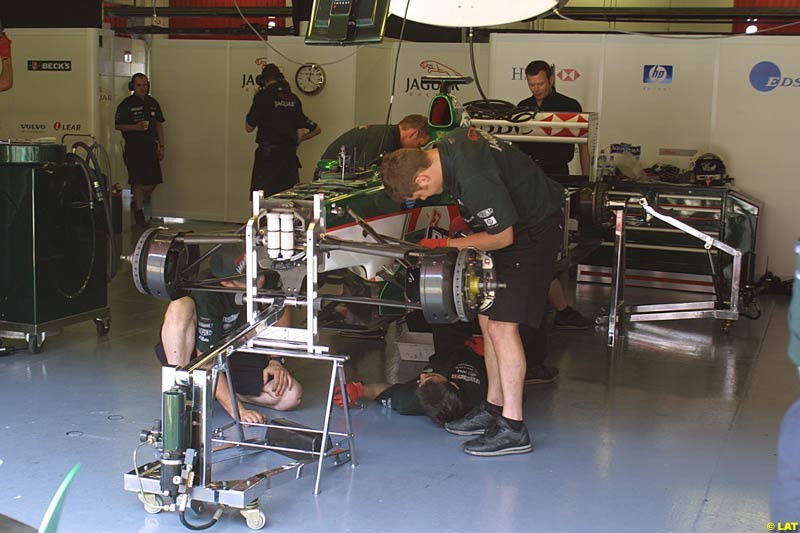 The new Jaguar R3B. Formula One Testing, Barcelona, Spain, 27 June 2002.